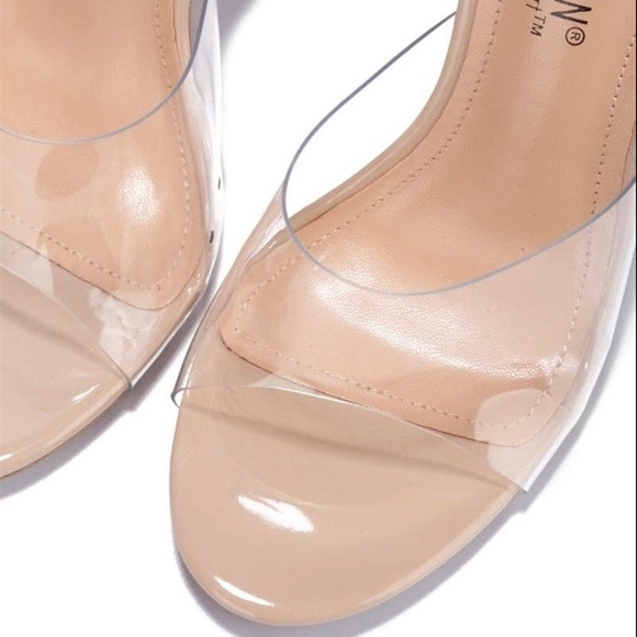 🩵 LAST ONE 🩵 Cape Robbin Clear Asymmetrical Block Heels - Patent Nude - Picture 3 of 6